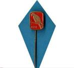 Speldje Artis rood(Papagaai), Verzamelen, Speldjes, Pins en Buttons, Ophalen of Verzenden, Zo goed als nieuw, Dier of Natuur, Speldje of Pin