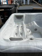 TOP JACUZZI 🥰 Wellis SPAS 😍 5 persoon 2 lig plekken, Ophalen of Verzenden, Zo goed als nieuw, Filter