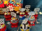 12 antieke robots Moonstrollers in Display., Ophalen of Verzenden