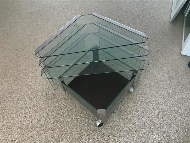 Glazen bijzettafeltjes, Huis en Inrichting, Tafels | Bijzettafels, Zo goed als nieuw, Minder dan 45 cm, Minder dan 55 cm, Glas