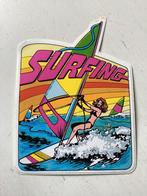 Sticker Surfing/Surfen, Verzenden, Zo goed als nieuw, Sport