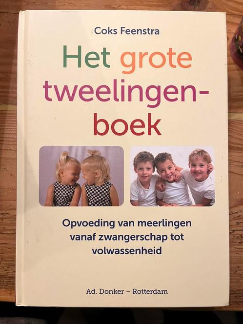 Het grote tweelingenboek, Boeken, Zwangerschap en Opvoeding, Zo goed als nieuw, Ophalen of Verzenden