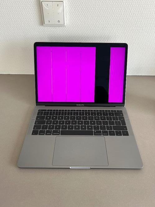 MacBook Pro met defect scherm, Computers en Software, Apple Macbooks, Gebruikt, MacBook Pro, 13 inch, 2 tot 3 Ghz, 128 GB of minder