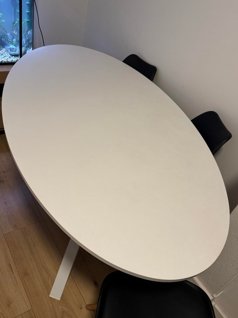 IKEA Tafel - Stijlvol en functioneel, Ophalen, Kunststof, 50 tot 100 cm, Zo goed als nieuw