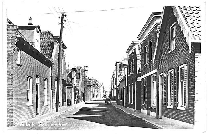 964480	Meerkerk	Utr Gorcumsestraat	1957	Gelopen met postzege, Verzamelen, Ansichtkaarten | Nederland, Gelopen, Utrecht, 1940 tot 1960