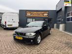 BMW 1-serie 118i High Executive, Achterwielaandrijving, 4 cilinders, 129 pk, Zwart