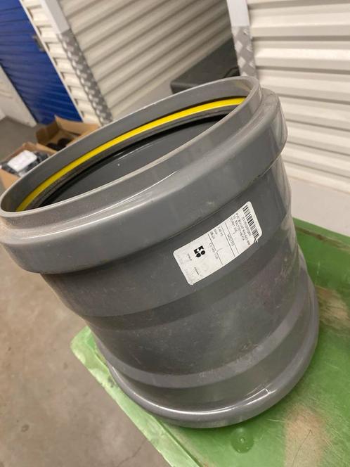 PVC Bocht 250mm 15graden 2 x manchet, Doe-het-zelf en Verbouw, Buizen en Afvoer, Nieuw, Bochten, Pvc, Minder dan 2 meter, 80 mm of meer