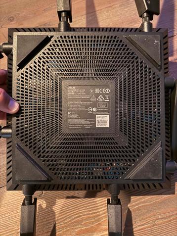 ASUS RT-AC5300 Router - Krachtige WiFi beschikbaar voor biedingen