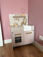 Petit Amelie keukentje roze met goud, Kinderen en Baby's, Speelgoed | Speelkeukens, Ophalen, Zo goed als nieuw