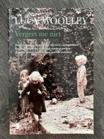 Vergeet me niet - Lucy Woolley, Ophalen of Verzenden, Gelezen, Nederland