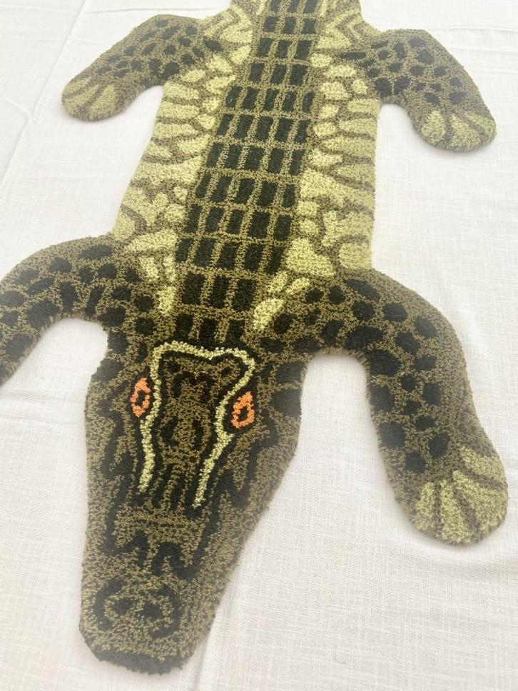 NIEUW Crocodile Vloerkleed Medium, Huis en Inrichting, Stoffering | Tapijten en Kleden, Nieuw, 50 tot 100 cm, 100 tot 150 cm, Overige vormen