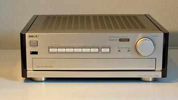 Sony TA-F870 versterker in Champagne kleur beschikbaar voor biedingen