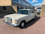 Mercedes-Benz 200 (W115) Originele Nederlandse oldtimer, 4 cilinders, Wit, Origineel Nederlands, Handgeschakeld