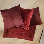 3x velvet sierkussens + 1x velvet kleedje, Ophalen of Verzenden, Zo goed als nieuw, Rood, Vierkant