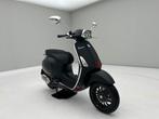 Vespa Sprint 125 BIJNA NIEUW (85km) ABS met A1, Motoren, Scooter, Bedrijf, 11 kW of minder, 1 cilinder
