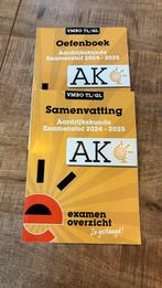 AK - aardrijkskunde VMBO eindexamenbundel, VMBO, Ophalen of Verzenden, Zo goed als nieuw, ExamenOverzicht