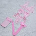 Roze lingerie setje string bh jarretels en kousen one size, Verzenden, Roze, Setje