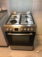 RVS FORNUIS MET OVEN 60x60x80 GOEDWERKEND SCHOON, Witgoed en Apparatuur, Fornuizen, Ophalen, 4 kookzones, Zo goed als nieuw, Gas