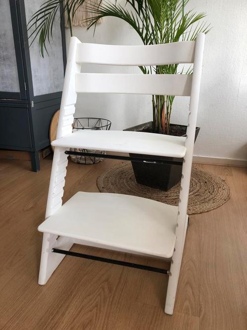Stokke Tripp Trapp kinderstoel - meegroeistoel wit, Kinderen en Baby's, Kinderstoelen, Gebruikt, Meegroeistoel, Aanschuifbaar