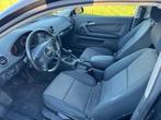 Audi A3 1.6 Attraction Airco Cruise Lm velgen, Auto's, Audi, Voorwielaandrijving, Gebruikt, 4 cilinders, Zwart