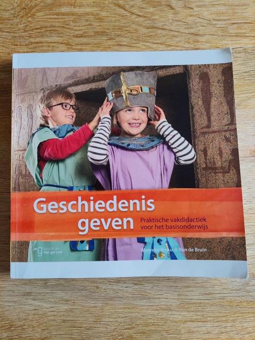 Geschiedenis geven, Boeken, Studieboeken en Cursussen, Gelezen, HBO, Ophalen of Verzenden