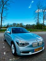 BMW 1  , 116I 100KW Aut8 2012 Zilver, Auto's, BMW, Origineel Nederlands, Te koop, Zilver of Grijs, 5 stoelen