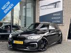 BMW 1-serie M140I XDrive High Exe.*AKRA*KW*MAXTON*440PK*PANO, Gebruikt, Zwart, Bedrijf, Vierwielaandrijving