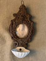 Bijzonder wijwaterbakje met reliekmedaillon en porselein, Ophalen of Verzenden