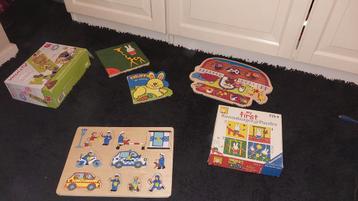 Houten Puzzels & Boekjes - Peuters/Kleuters beschikbaar voor biedingen