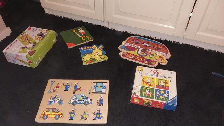 Houten Puzzels & Boekjes - Peuters/Kleuters, Kinderen en Baby's, Speelgoed | Kinderpuzzels, Gebruikt, 2 tot 4 jaar, 10 tot 50 stukjes