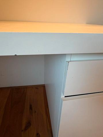 Ikea Malm Bureau - 140x65 cm - afbeelding 6
