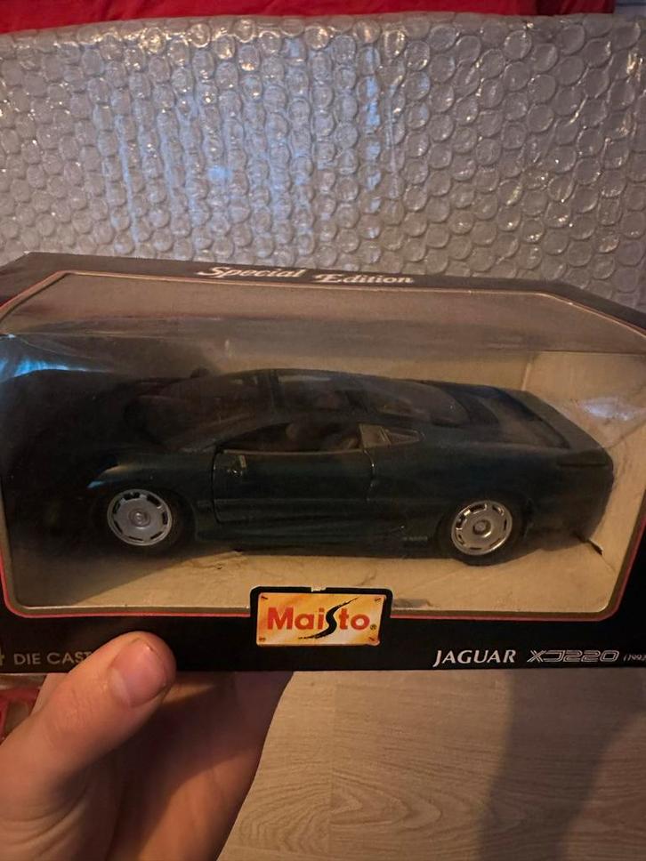 Jaguar XJ220 Maisto 1:24, Hobby en Vrije tijd, Modelauto's | 1:18, Zo goed als nieuw, Auto, Maisto, Ophalen of Verzenden