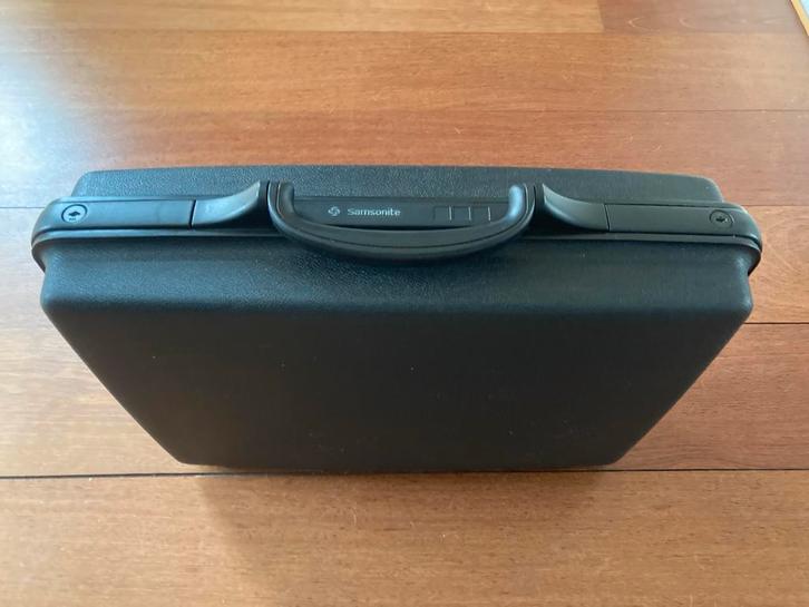 Samsonite Attache Koffer, Sieraden, Tassen en Uiterlijk, Koffers, Gebruikt, Hard kunststof, Minder dan 50 cm, Slot, Ophalen of Verzenden