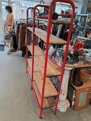 Vintage Stellingkast - Industrieel Design beschikbaar voor biedingen
