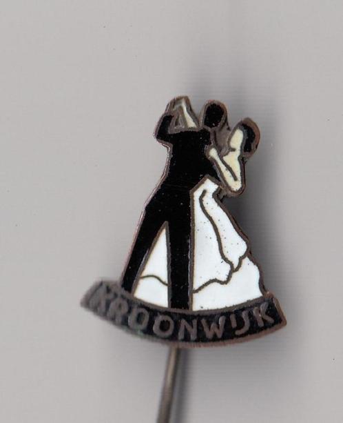Dans Dansschool emaille speldje Kroonwijk, Verzamelen, Speldjes, Pins en Buttons, Gebruikt, Speldje of Pin, Overige onderwerpen