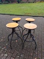 4x barkruk, Ophalen, Draaibaar, Gebruikt, 60 tot 90 cm