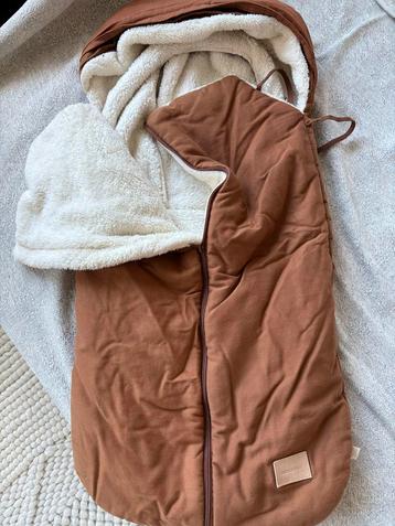 Nobodinoz Footmuff beschikbaar voor biedingen