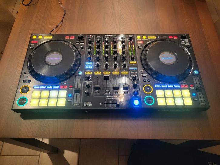 Pioneer DJ DDJ1000 met Stofkap en Tas, Muziek en Instrumenten, Dj-sets en Draaitafels, Gebruikt, Draaitafel, Pioneer, Ophalen of Verzenden