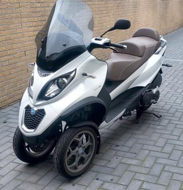 MP3 500cc LT als nieuw 2014 (auto rijbewijs)29.517km beschikbaar voor biedingen