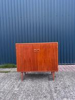 Dyrlund vintage kastje dressoir, Huis en Inrichting, Ophalen, Gebruikt, 50 tot 100 cm, X