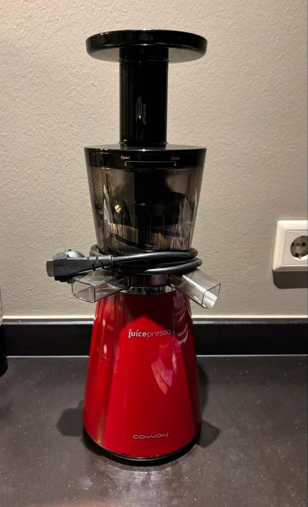 Coway Juicepresso Slowjuicer - Sapcentrifuge, Witgoed en Apparatuur, Keukenmixers, Gebruikt, 1 tot 2 liter, 1 snelheid, Vaatwasserbestendig