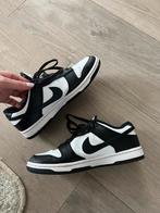 Nike dunk low panda maat 40,5, Kleding | Dames, Schoenen, Zwart, Nike, Ophalen of Verzenden, Sneakers of Gympen
