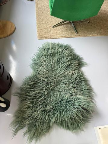 Dyreskinn schapenvacht groen 100 cm beschikbaar voor biedingen