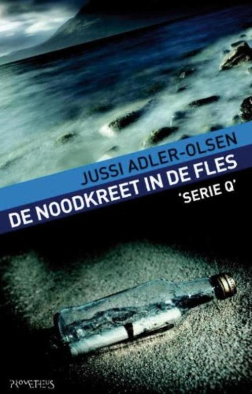 Jussi Adler-Olsen - De Noodkreet in de Fles, Boeken, Thrillers, Nieuw, Ophalen of Verzenden