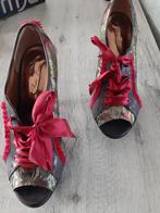 Pumps, Ophalen of Verzenden, Zo goed als nieuw