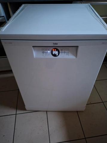 Beko vaatwasser corner intense b pro500 vrijstaand model  beschikbaar voor biedingen