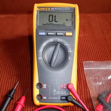 Fluke 175 True RMS Multimeter beschikbaar voor biedingen