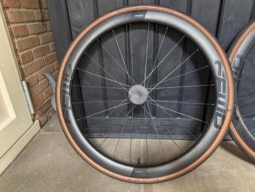 FFWD Fast Forward Ryot44 wielset met 240 exp naaf beschikbaar voor biedingen