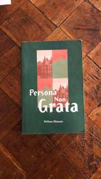 Willem Oltmans.  Persona non grata, Ophalen of Verzenden, Zo goed als nieuw