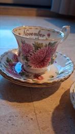 Royal Albert Bone China kop en schotel. Chrysant., Ophalen